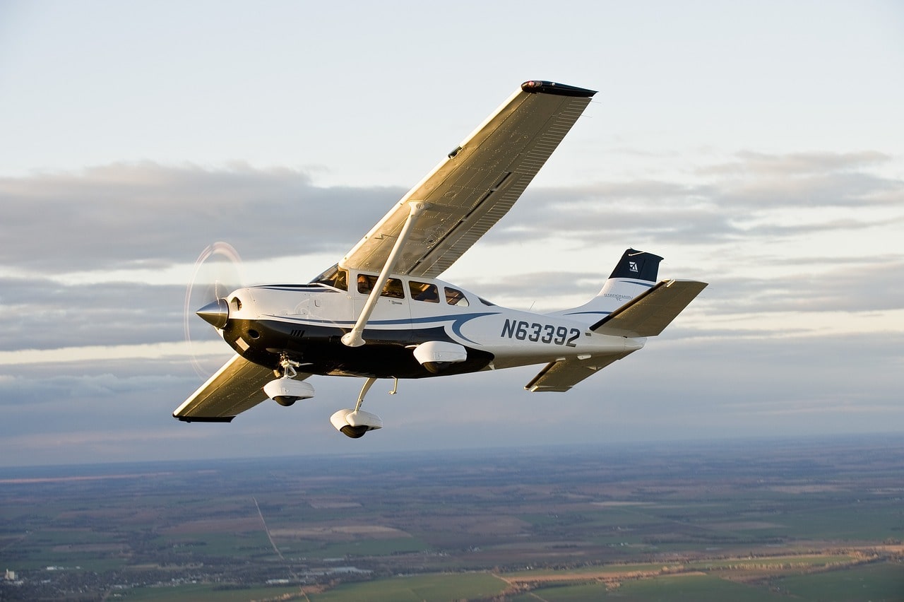 Becoming a light aircraft pilot flying one in the sky